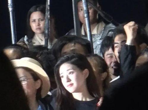 吃瓜爆料短剧吃瓜爆料大赛每日聚集地 赵露思说未来能拍戏就拍,未来全力投身影视事业，吃瓜爆料大赛见证成长